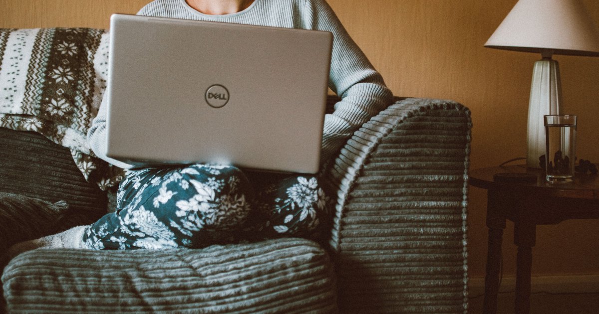 Jak znaleźć bezpłatny kurs dla dorosłych bez wychodzenia z domu